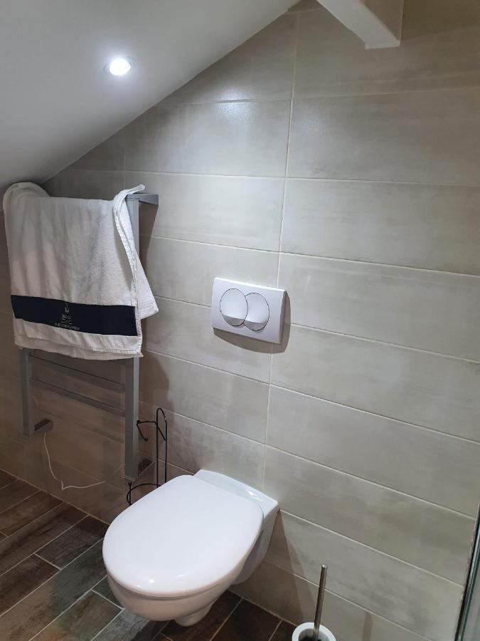 Studio Pratique Cdg/Villepinte/ Le Bourget Aulnay-sous-Bois Exterior foto